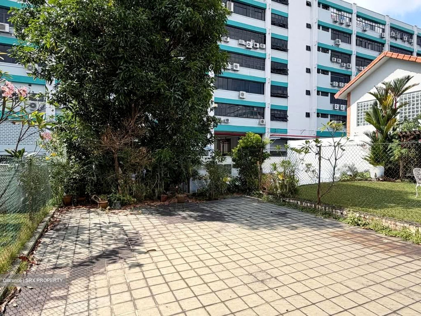 Lynn Gardens (D19), Terrace #591316421